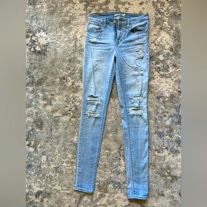 Levi’s 721 high rise skinny jeans